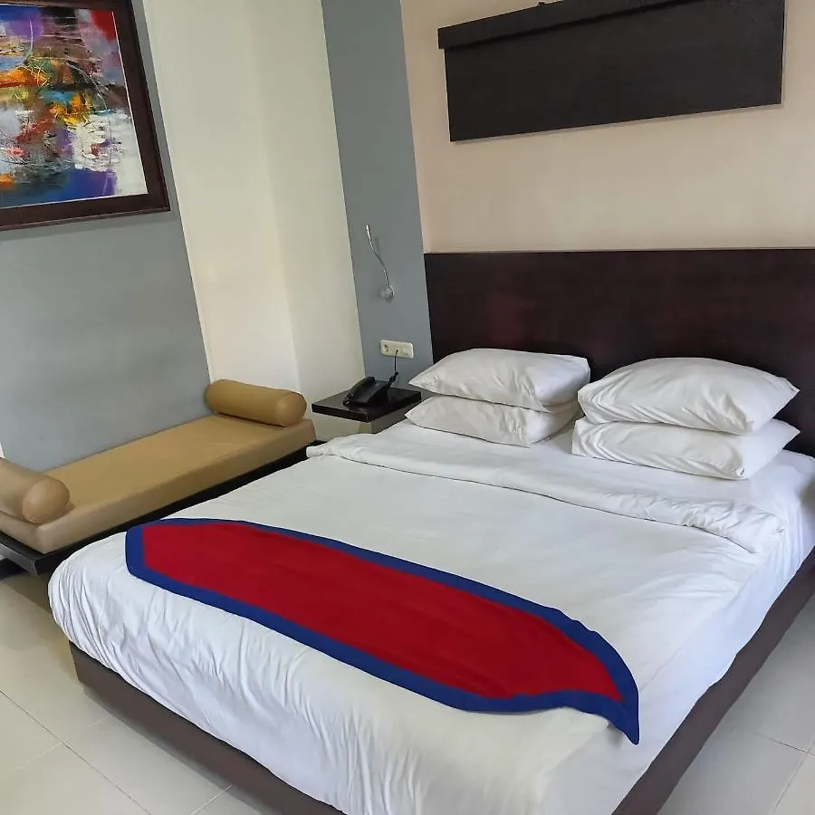 Ozz Hotel Kuta Kuta