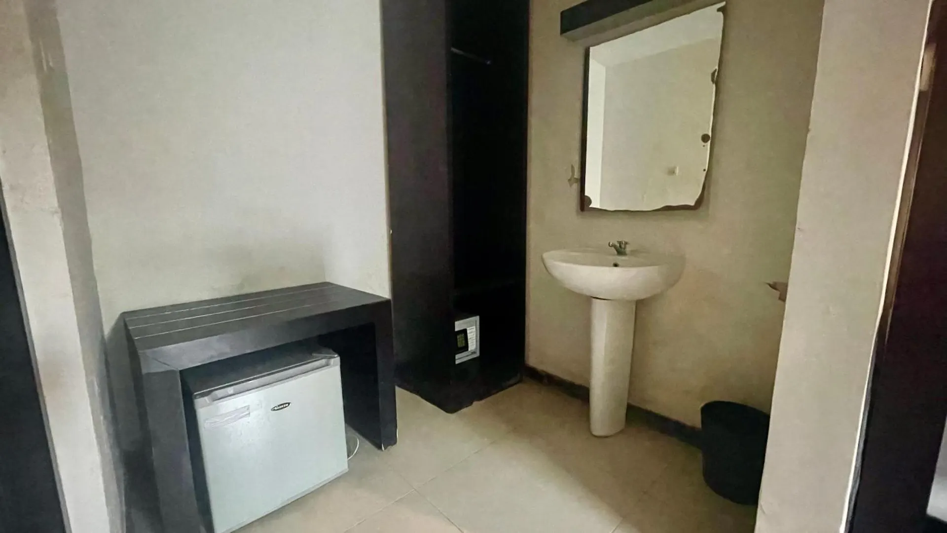 Ozz Hotel Kuta Kuta