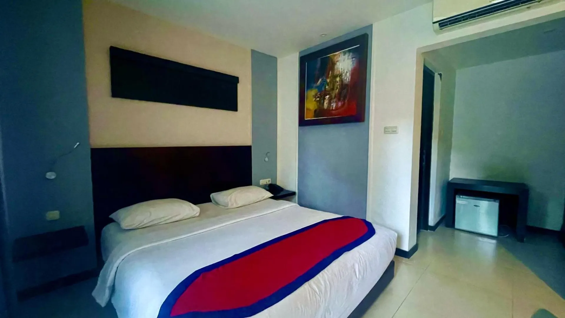 Ozz Hotel Kuta Kuta   Kuta (Bali)