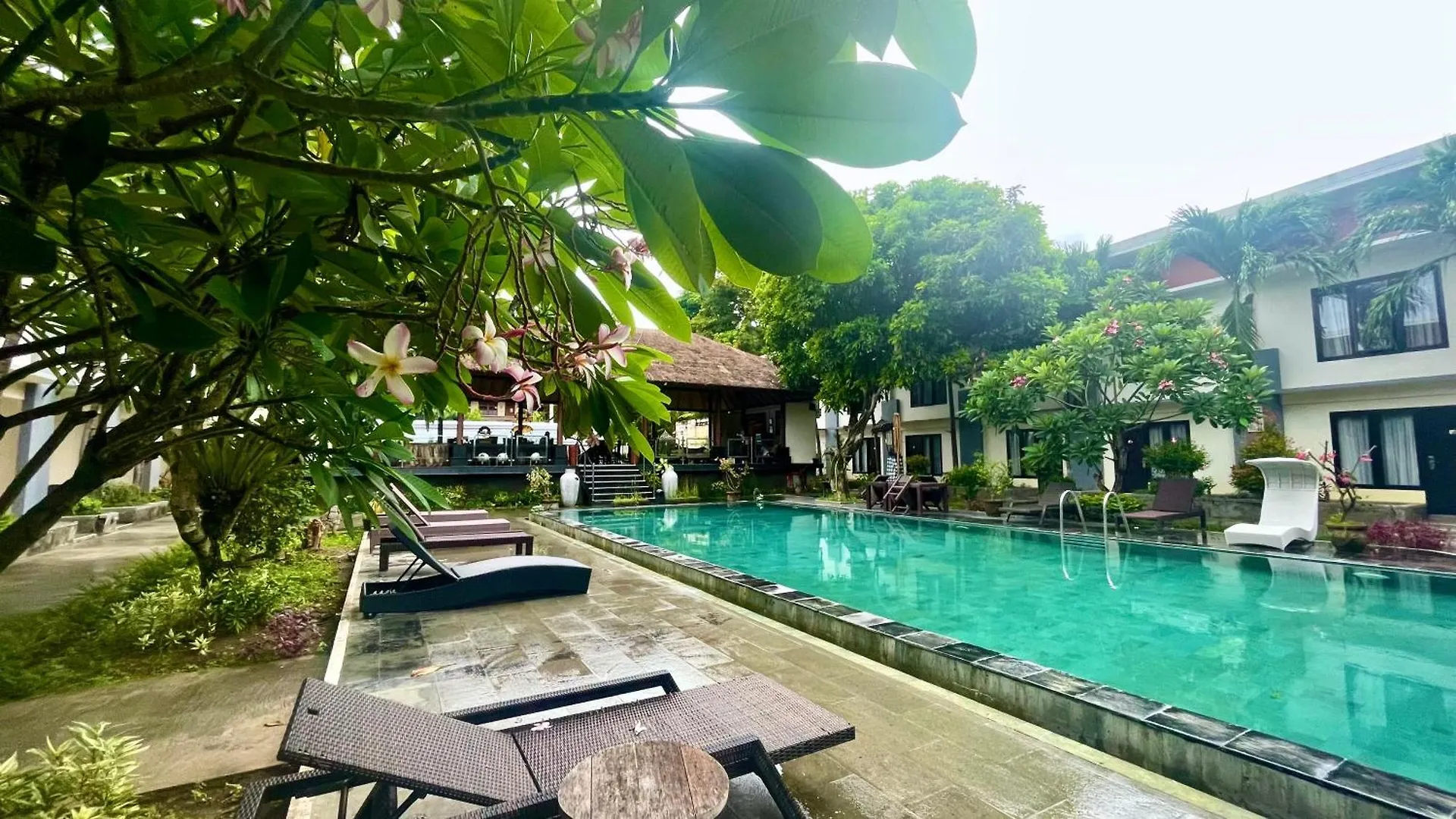 Ozz Hotel Kuta Kuta   Kuta (Bali)